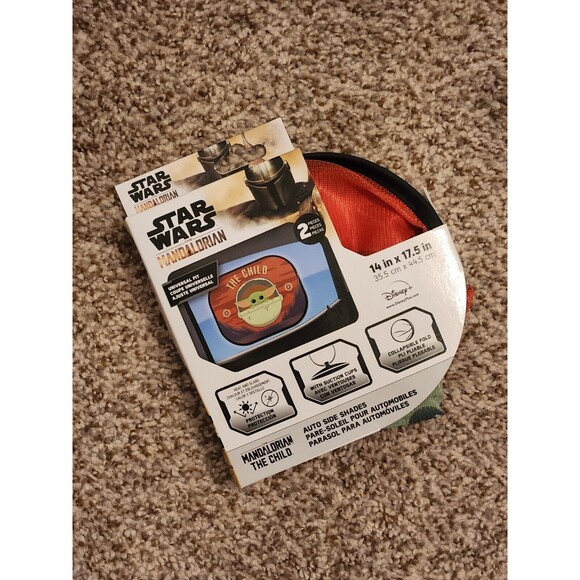 STAR WARS Mandalorian The Child Desert Side Window Shades 17.5" x 14" Universal - Picture 2 of 3